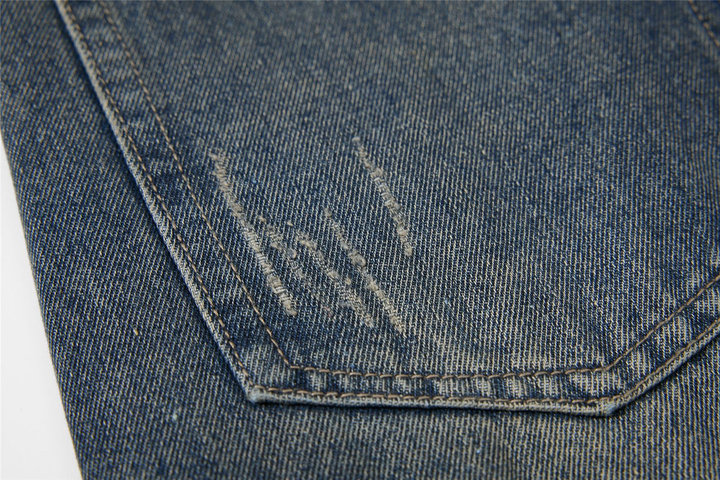 Washed Damage Multi-Pocket Curved Leg Denim Jeans WN26807