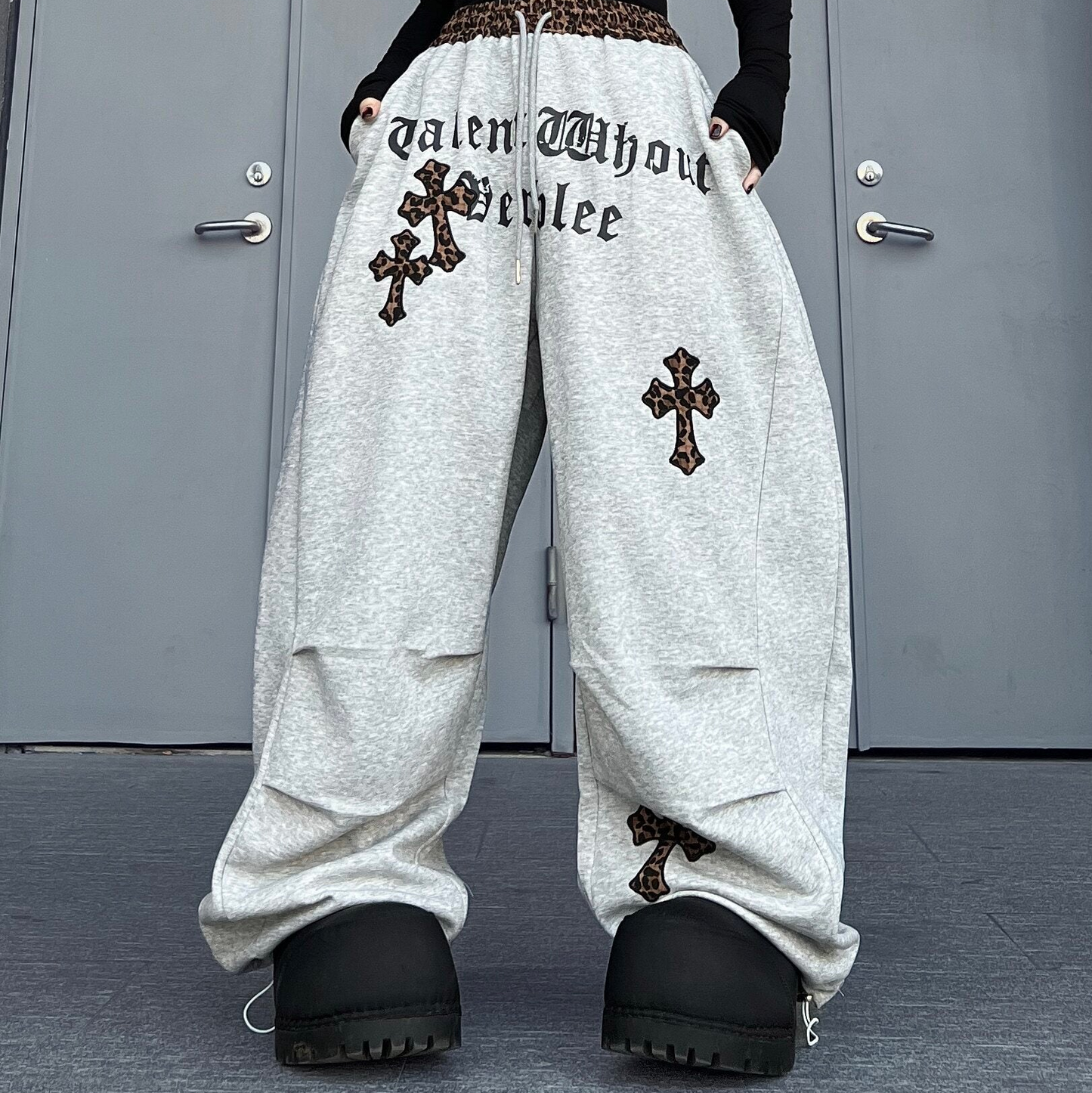Leopard Waist Cross Print Wide Leg Sweat Pants WN24172