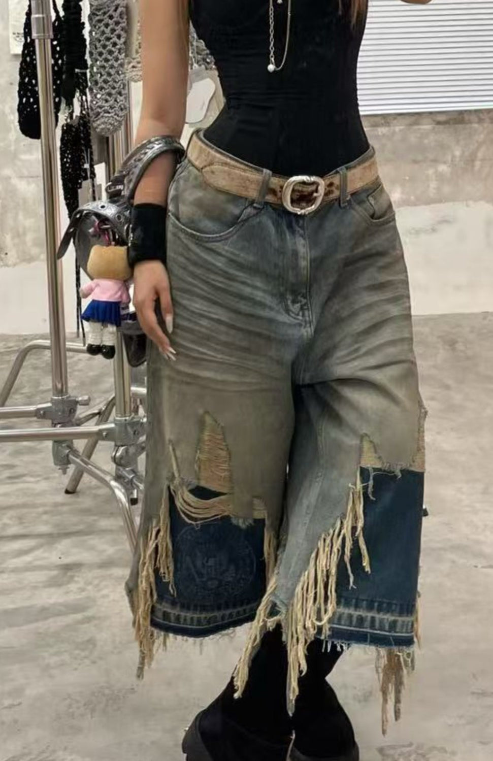 Washed Whisker Patchwork Half Denim Jeans WN19687