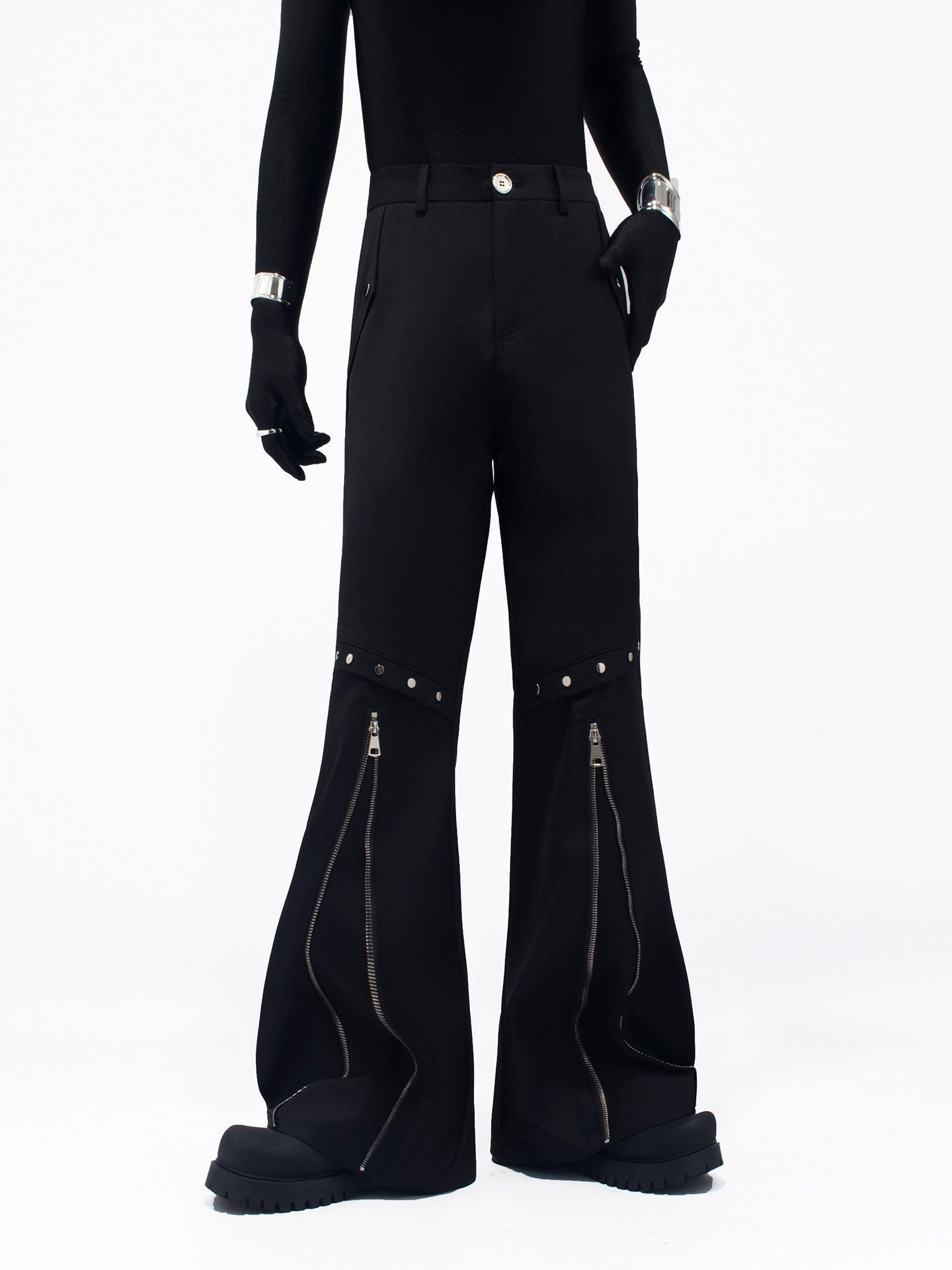 Studs Zipper Seam Flare Trousers WN23701