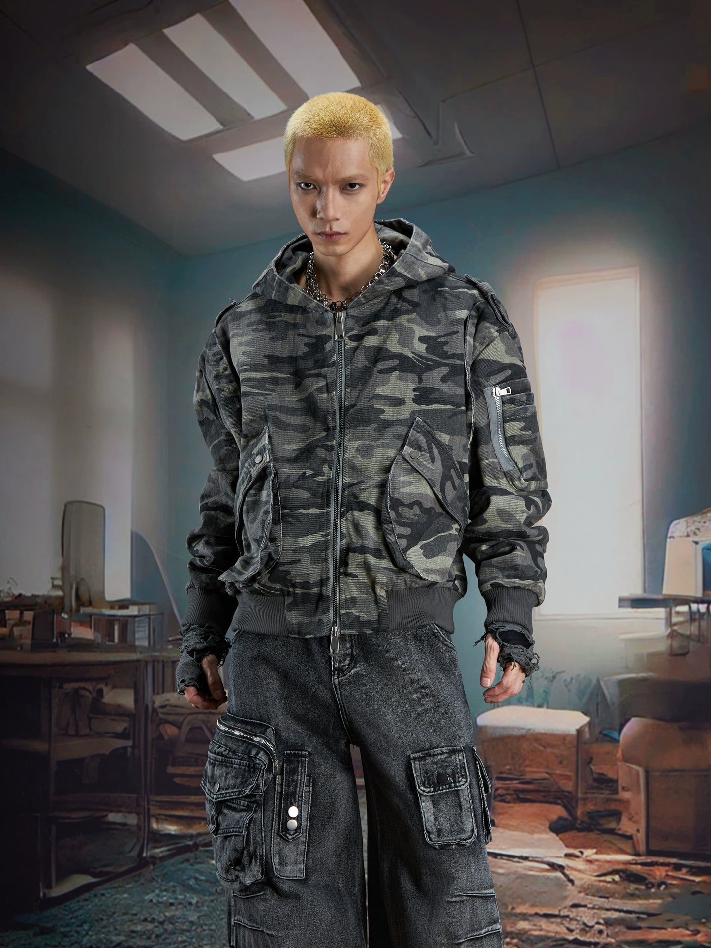 Deconstruction Patchwork Camouflage Hooded Zipper Jacket WN21370