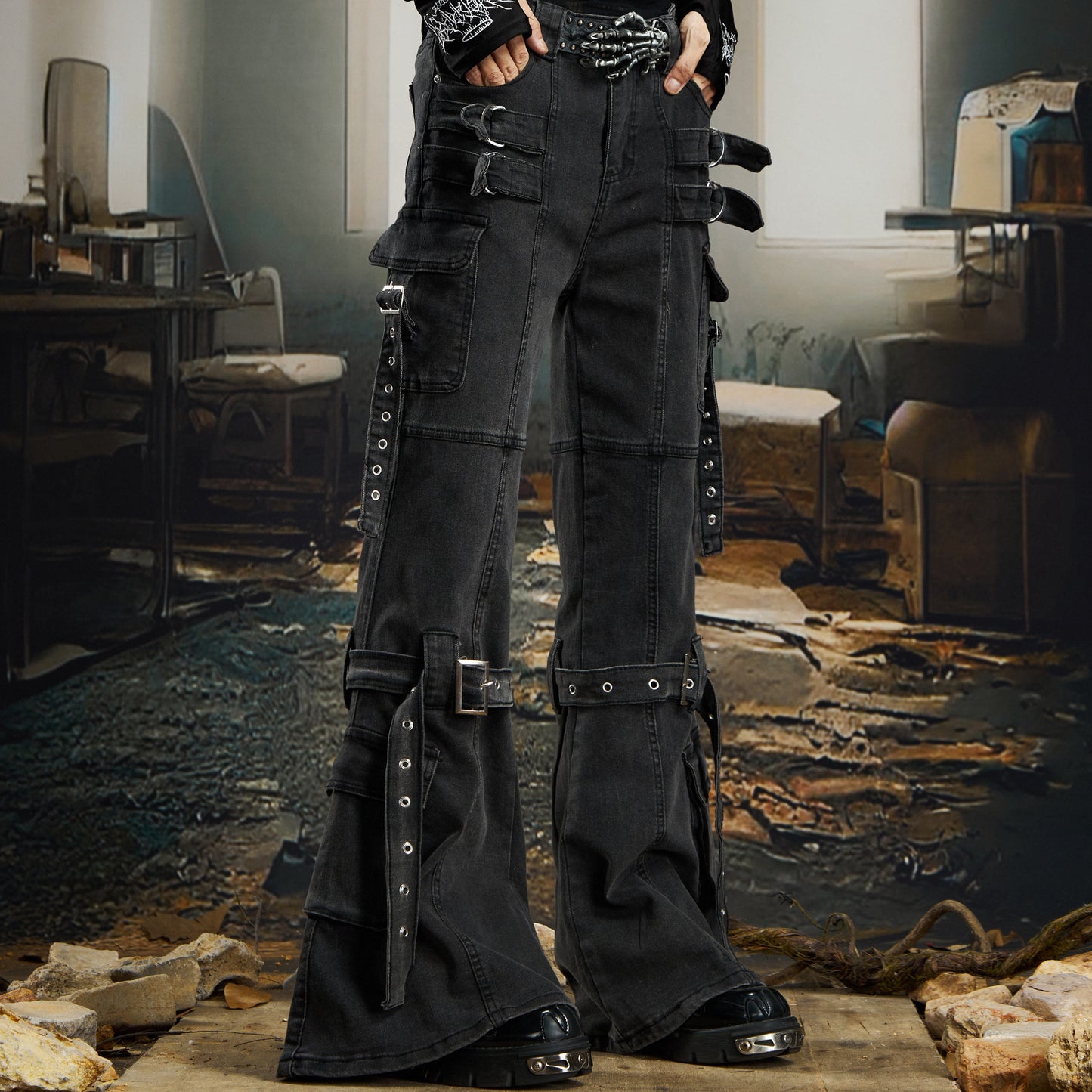 Deconstruction Ribbon Strap Flare Denim Jeans WN22760