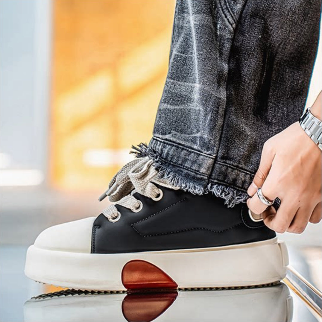 Thick Soled High-End Sneakers WN23370