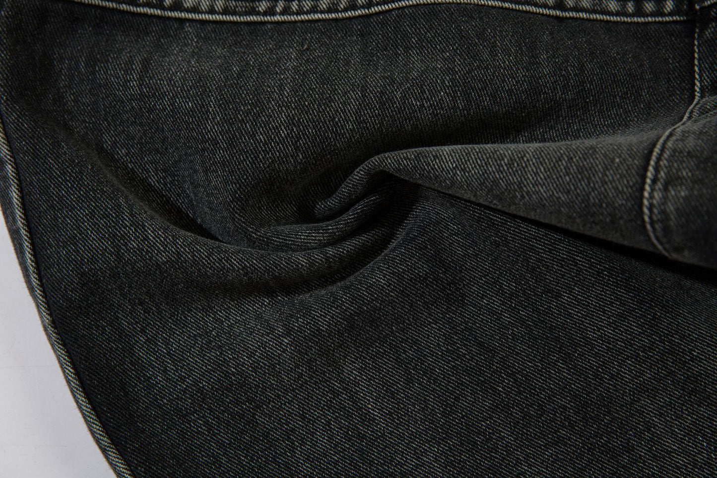 Embroidery Wide-Leg Cargo Denim Jeans WN11366