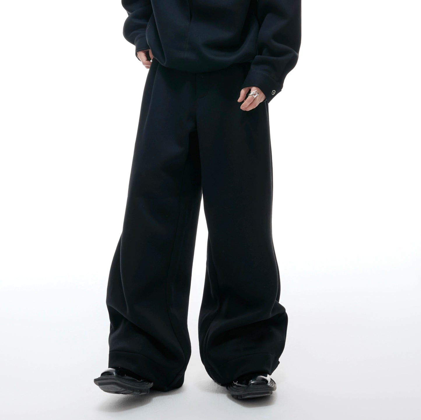 Fake Layered Zipper Design Sweatshirt & Wide Leg Sweatpants Setup WN20542