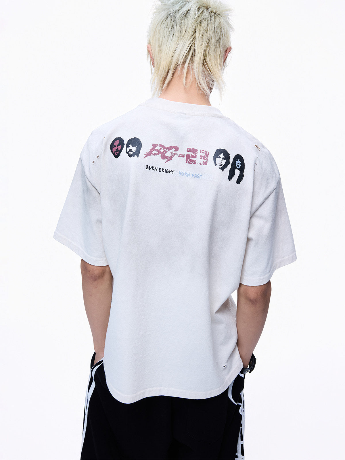 Ripped Wash Band Print Oversize Short Sleeve T-Shirt WN27360