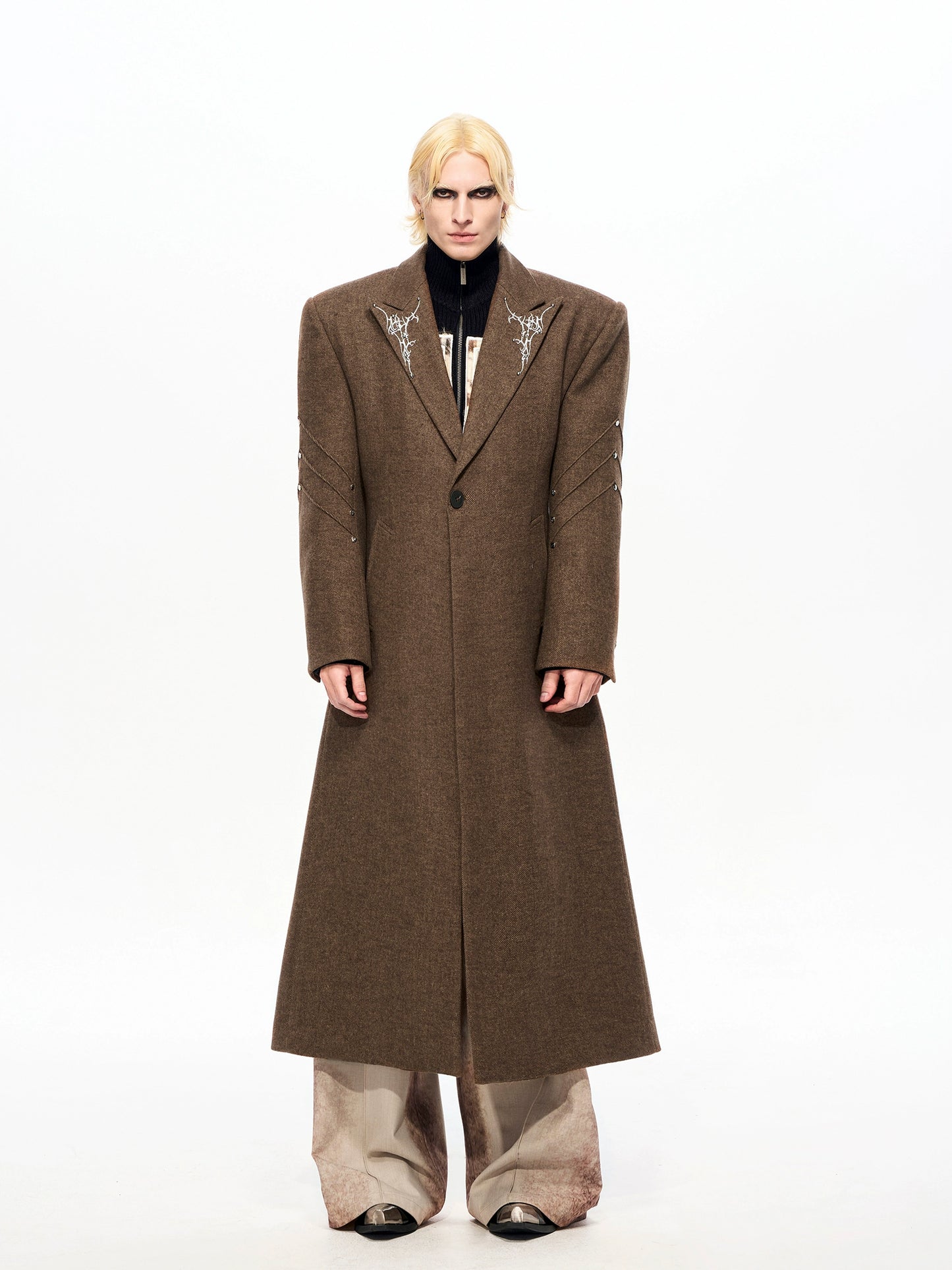 Thorn Embroidery Shoulder-Pad Wool Long Coat WN22159