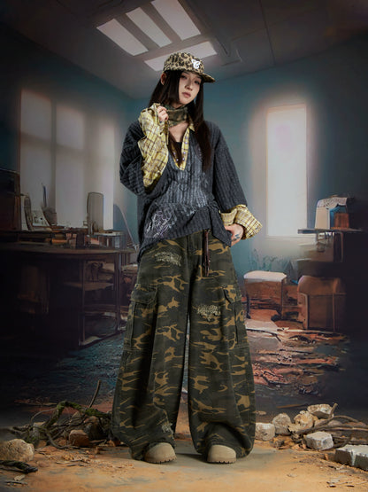 Fake Layered V-Neck Patchwork Long Sleeve T-Shirt WN21358