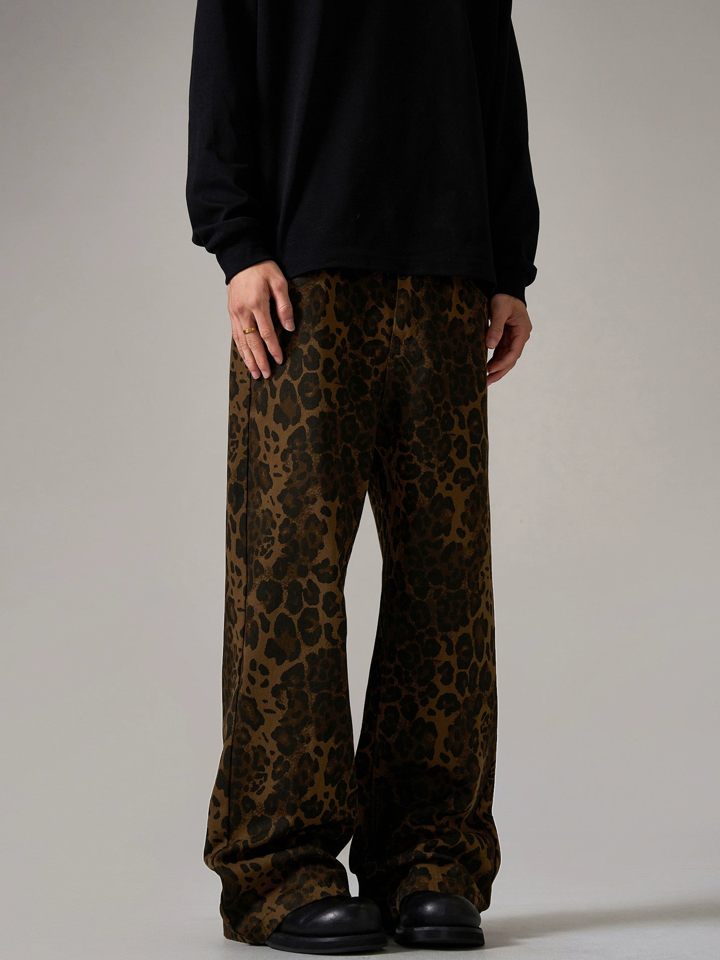 Leopard Print Straight Leg Denim Jeans WN8988