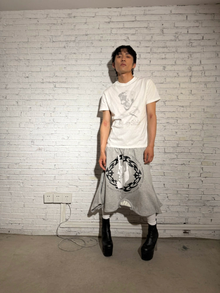 Hammer & Sickle White Ink Skull Print Slim Short Sleeve T-Shirt WN19087