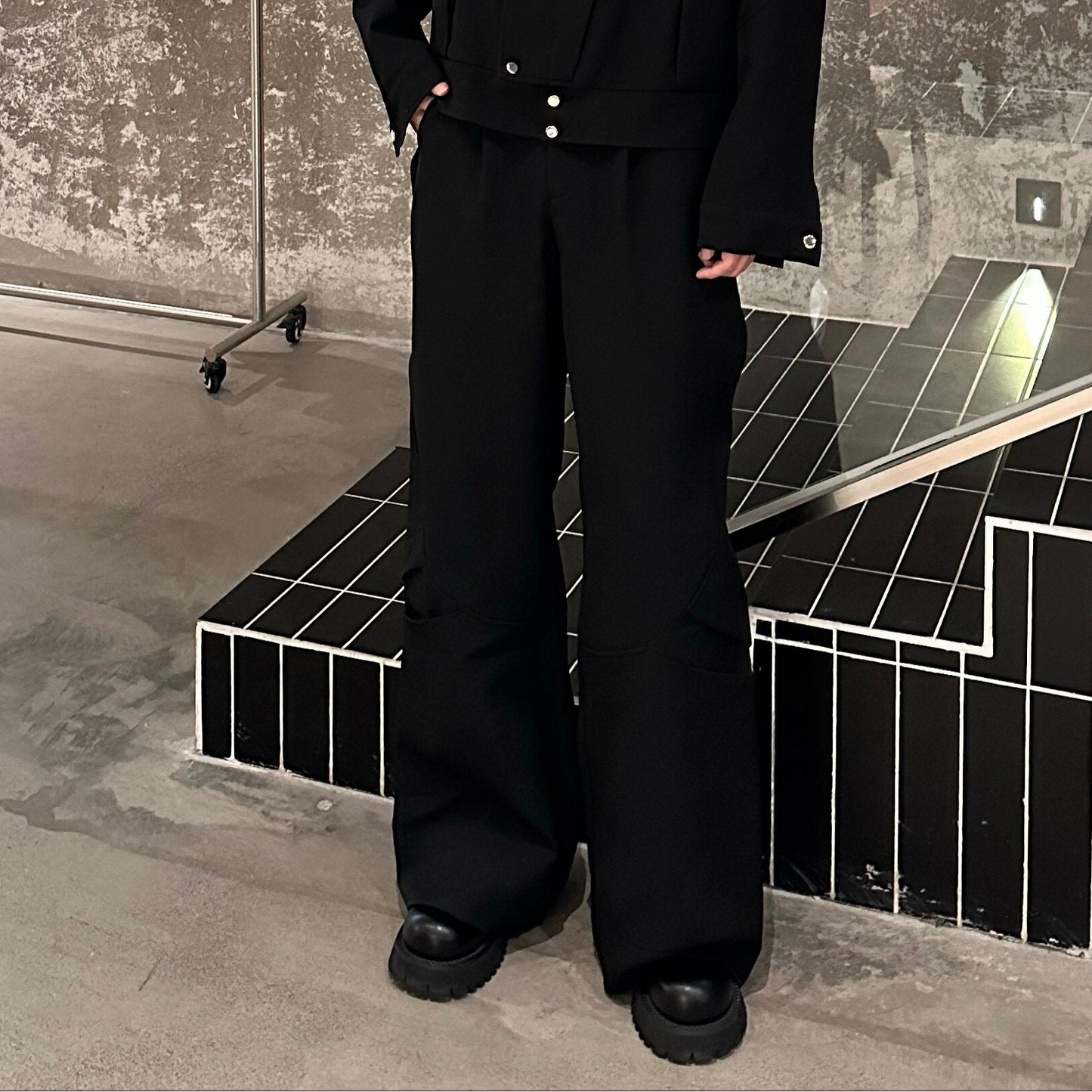 Standing-Collar Short Jacket & Wide Leg Pants Setup WN25286
