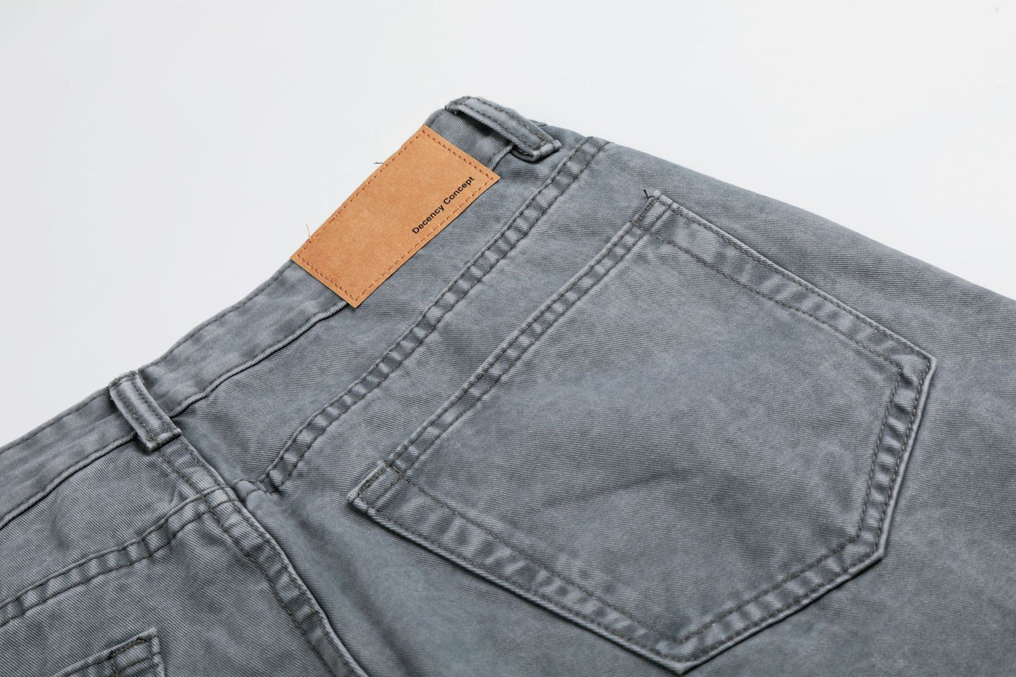 Washed Eyelet Wide Leg Denim Jeans WN25959
