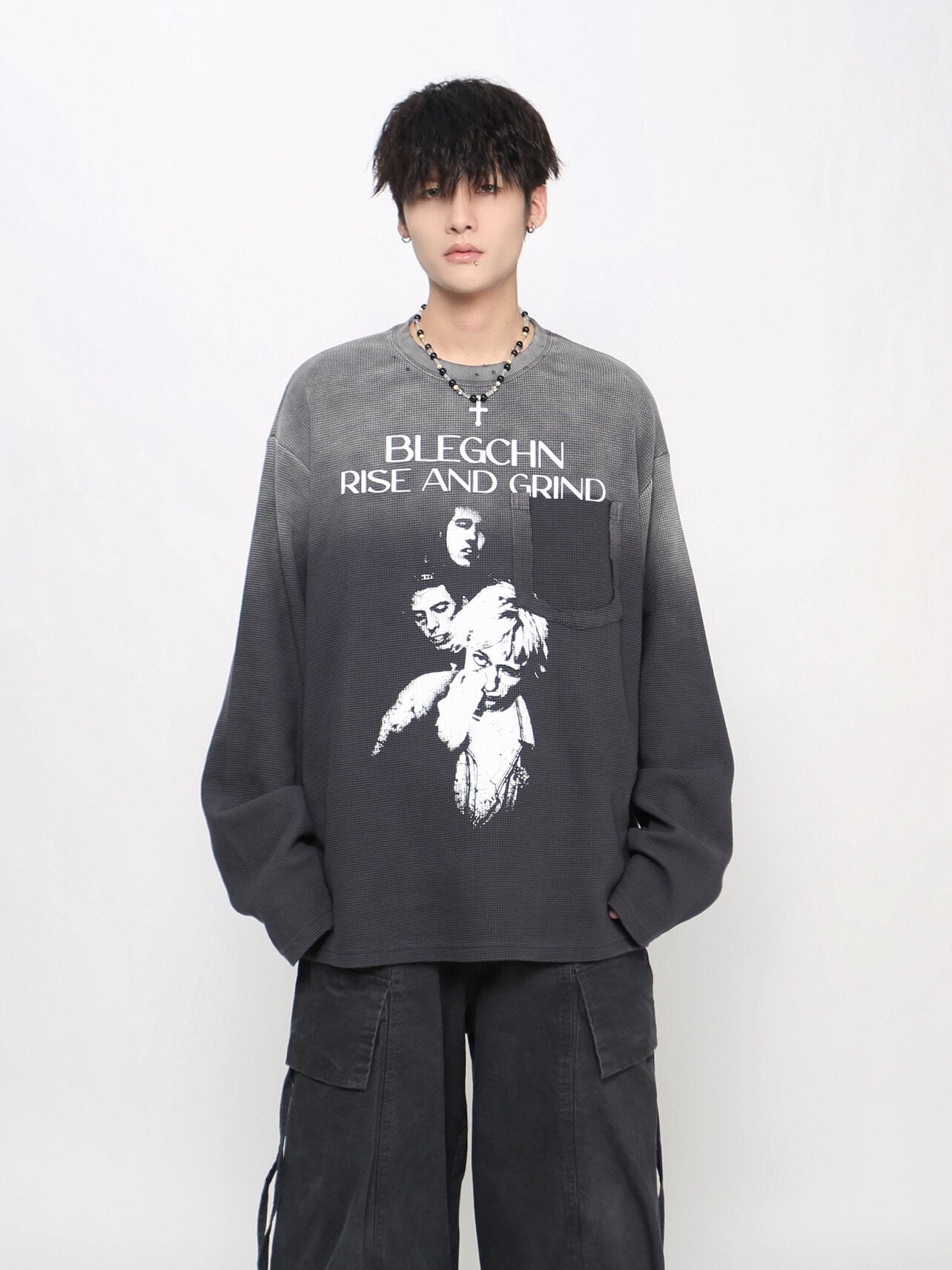 Gradient Graphic Print Damage Long Sleeve T-Shirt WN24464