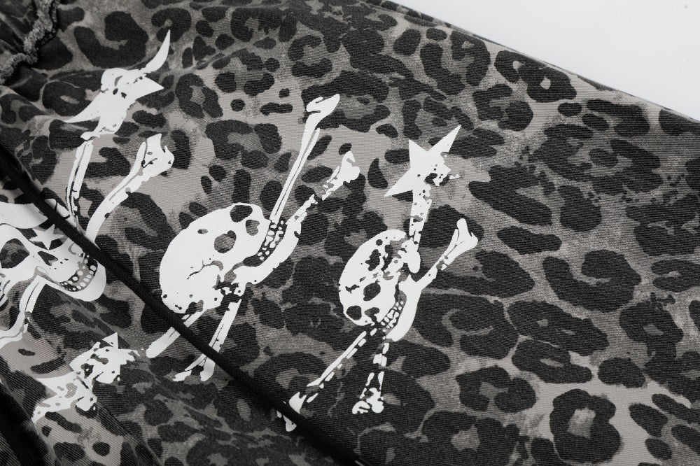 Leopard Graphic Wide Leg Pants WN28081