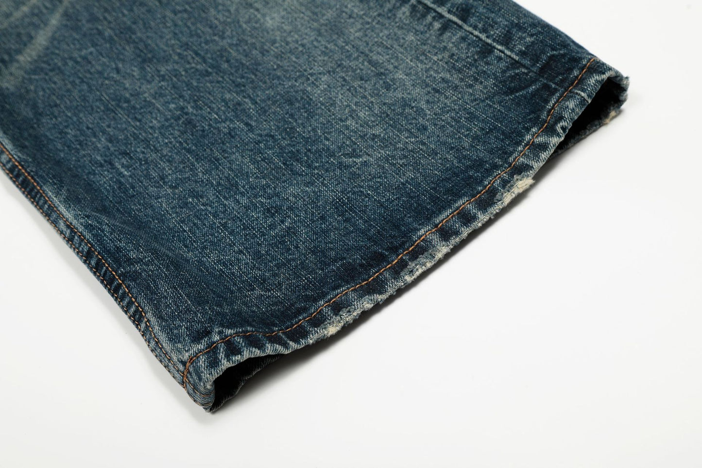 Damage Whisker Wash Straight Denim Jeans WN25951