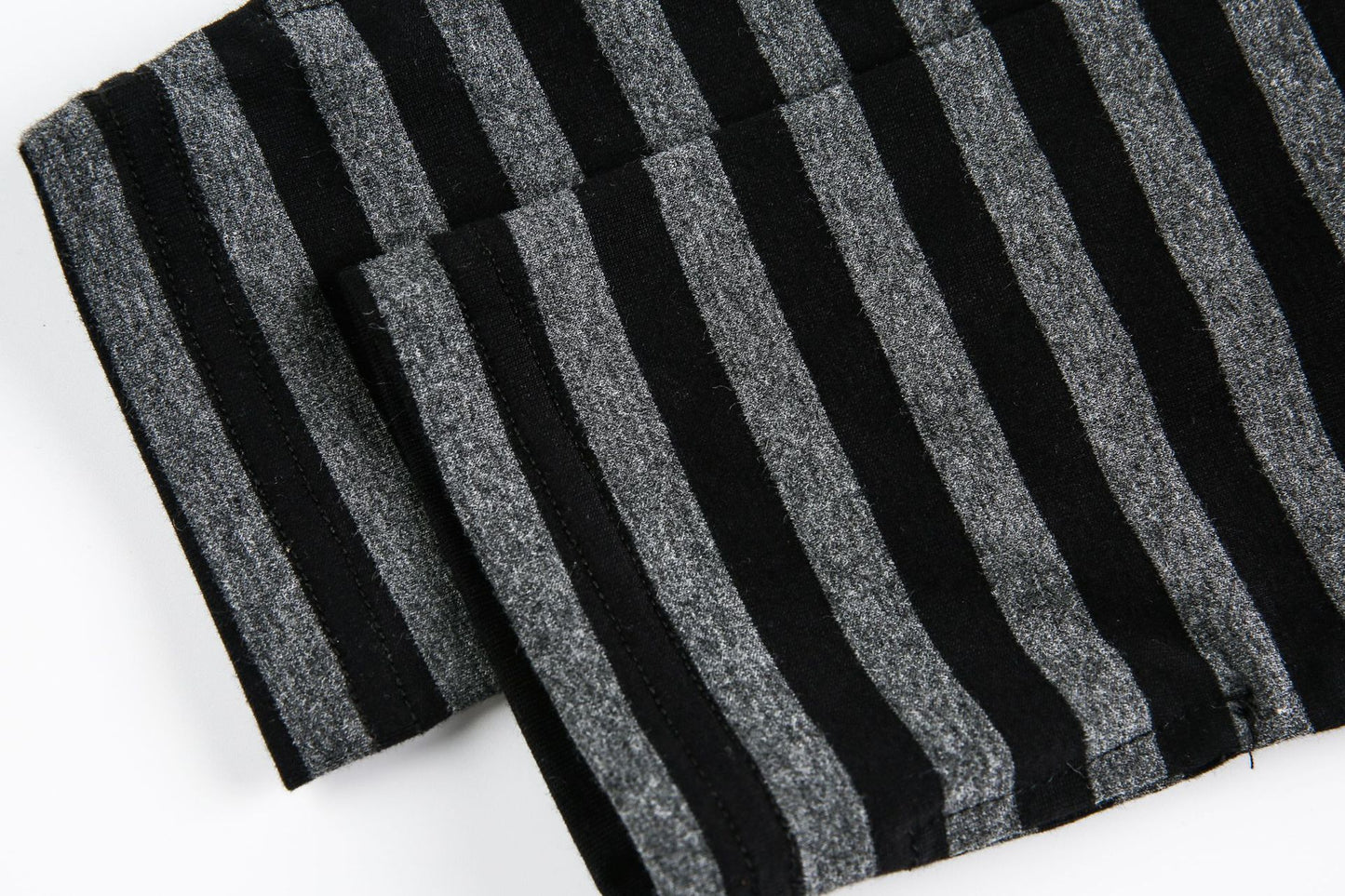 Stripe Fake Layered Graphic Long Sleeve T-Shirt WN25494