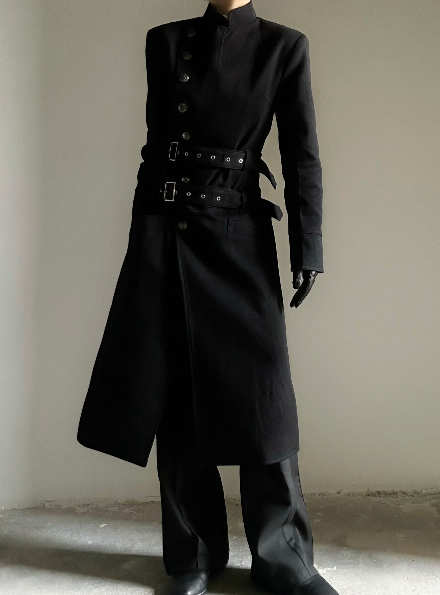 Structured Shoulder Belted Waist-Shaping Coat WN23145