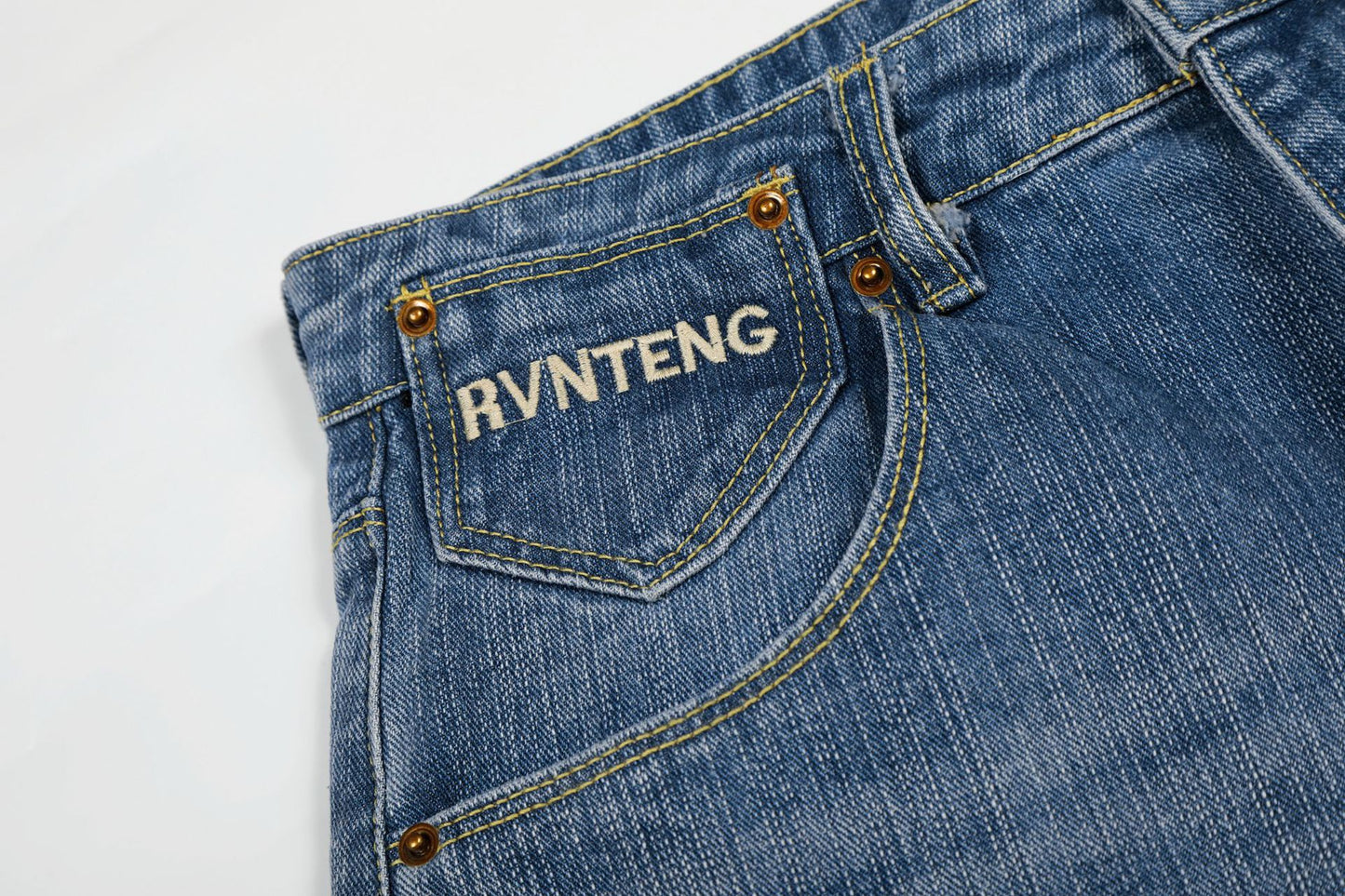 Washed Logo Embroidery Wide Leg Denim Jeans WN25548
