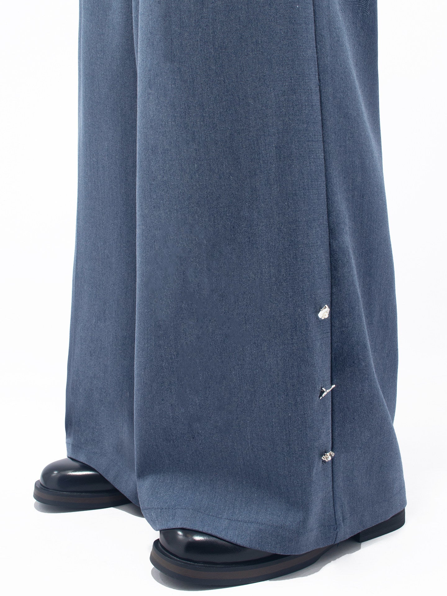 Metal Button Design Wide Leg Trousers WN23746