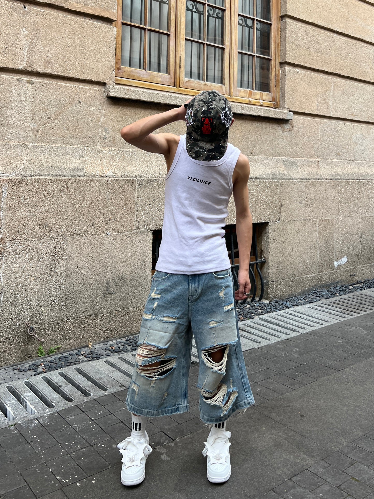 Damage Washed Wide Leg Denim Half Jeans WN24113
