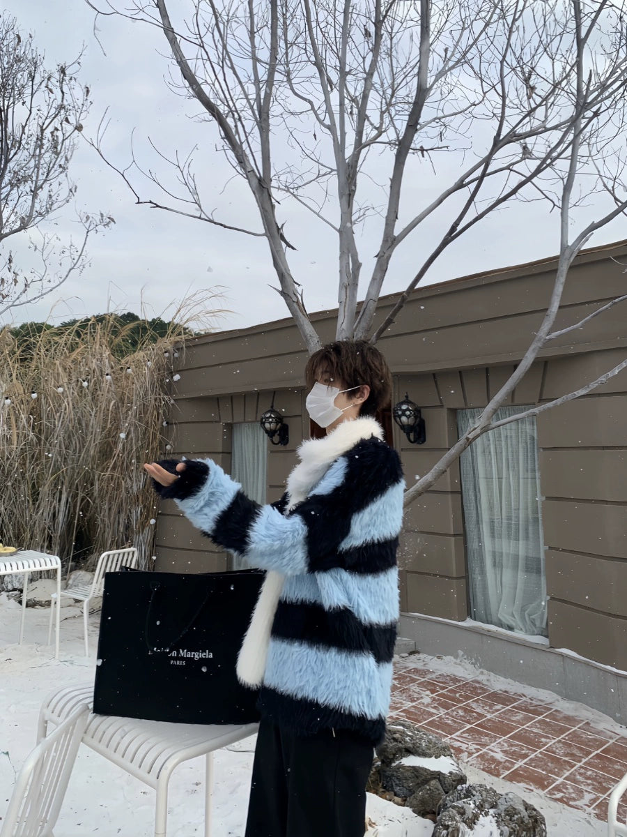 Stripe Fake Fur Pullover Knit Sweater WN19922