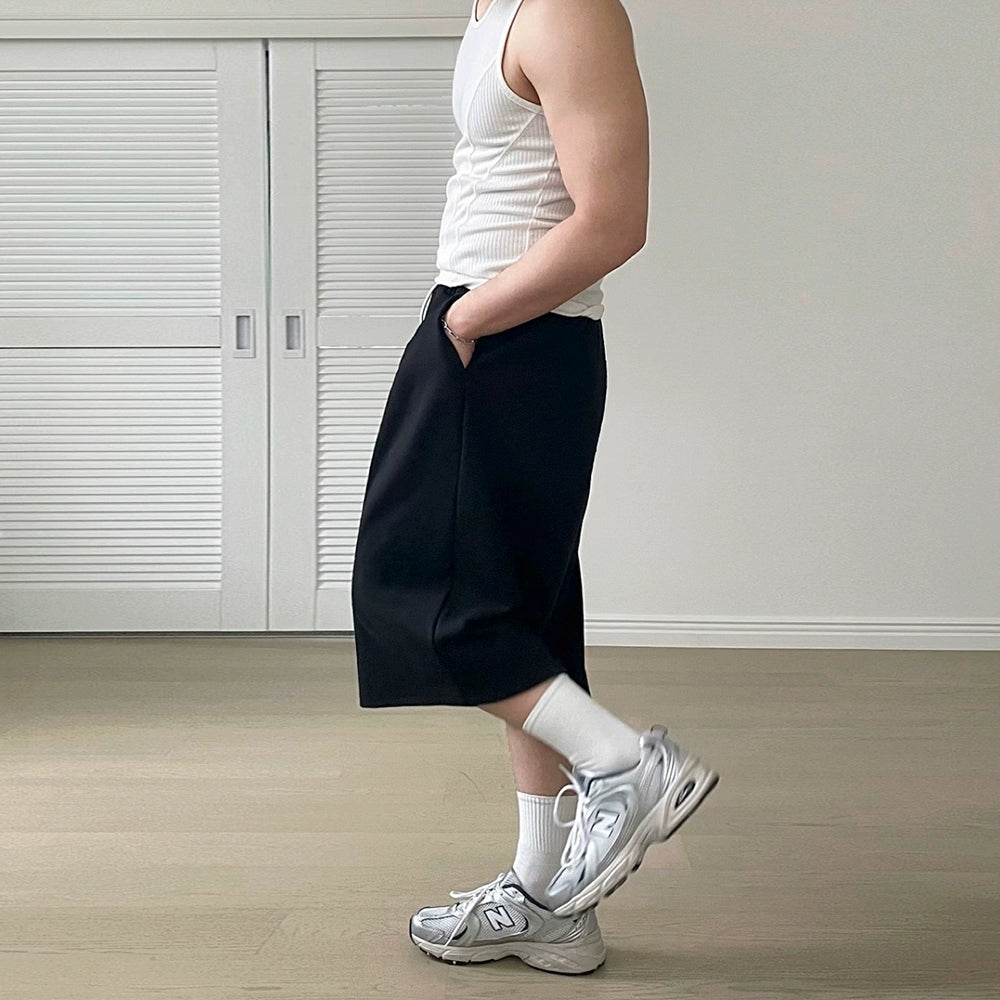 Solid Color Drawstring Wide Leg Half Sweatpants WN20263