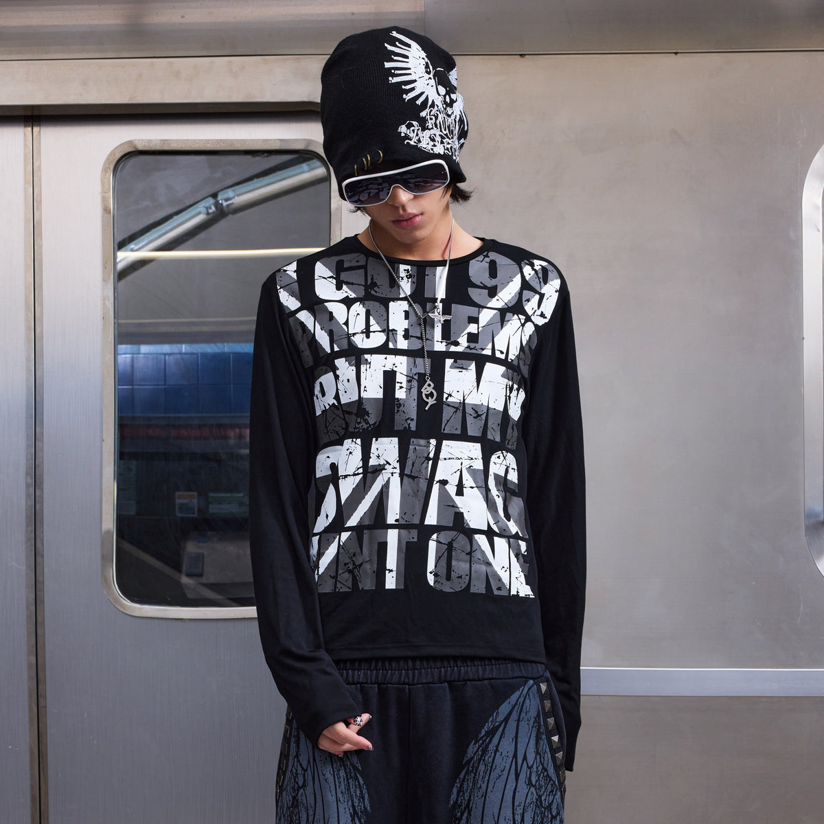 Typography Graphic Print Long Sleeve T-Shirt WN27197