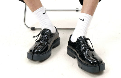 Tabi Chunky Sole Leather Derby Loafers WN20782