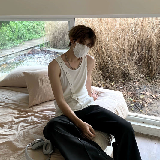 Asymmetrical Button Design Sleeveless T-Shirt WN19839