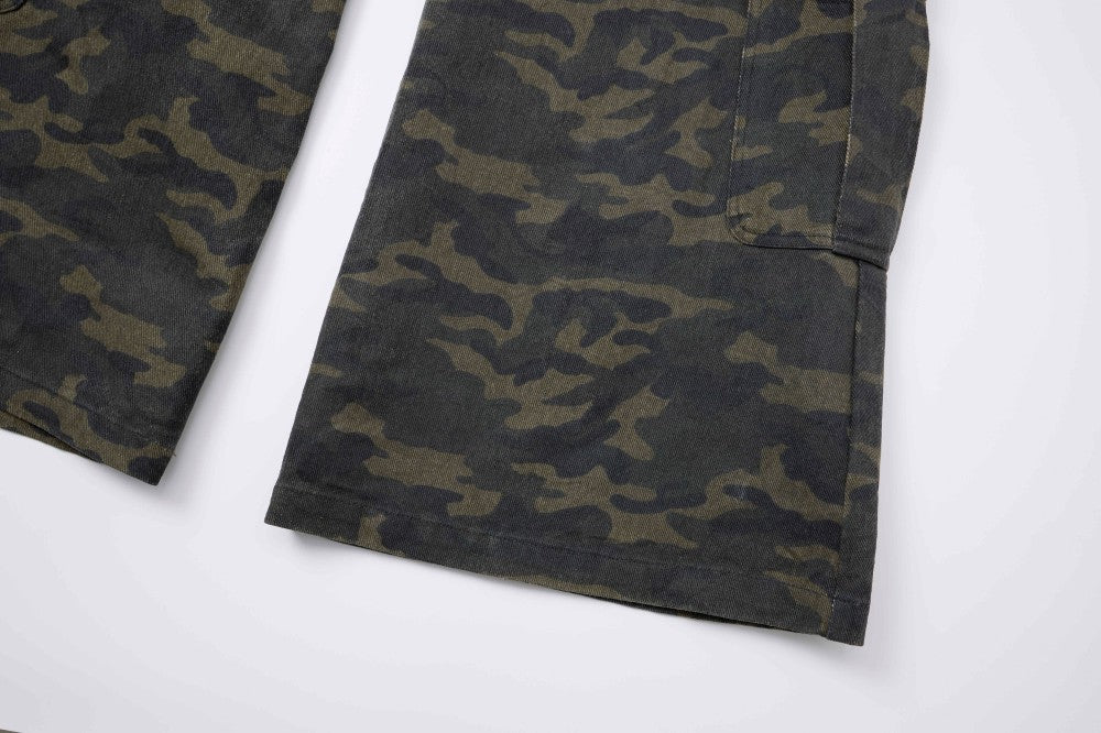 Camouflage Cargo Pocket Wide Leg Denim Jeans WN28009