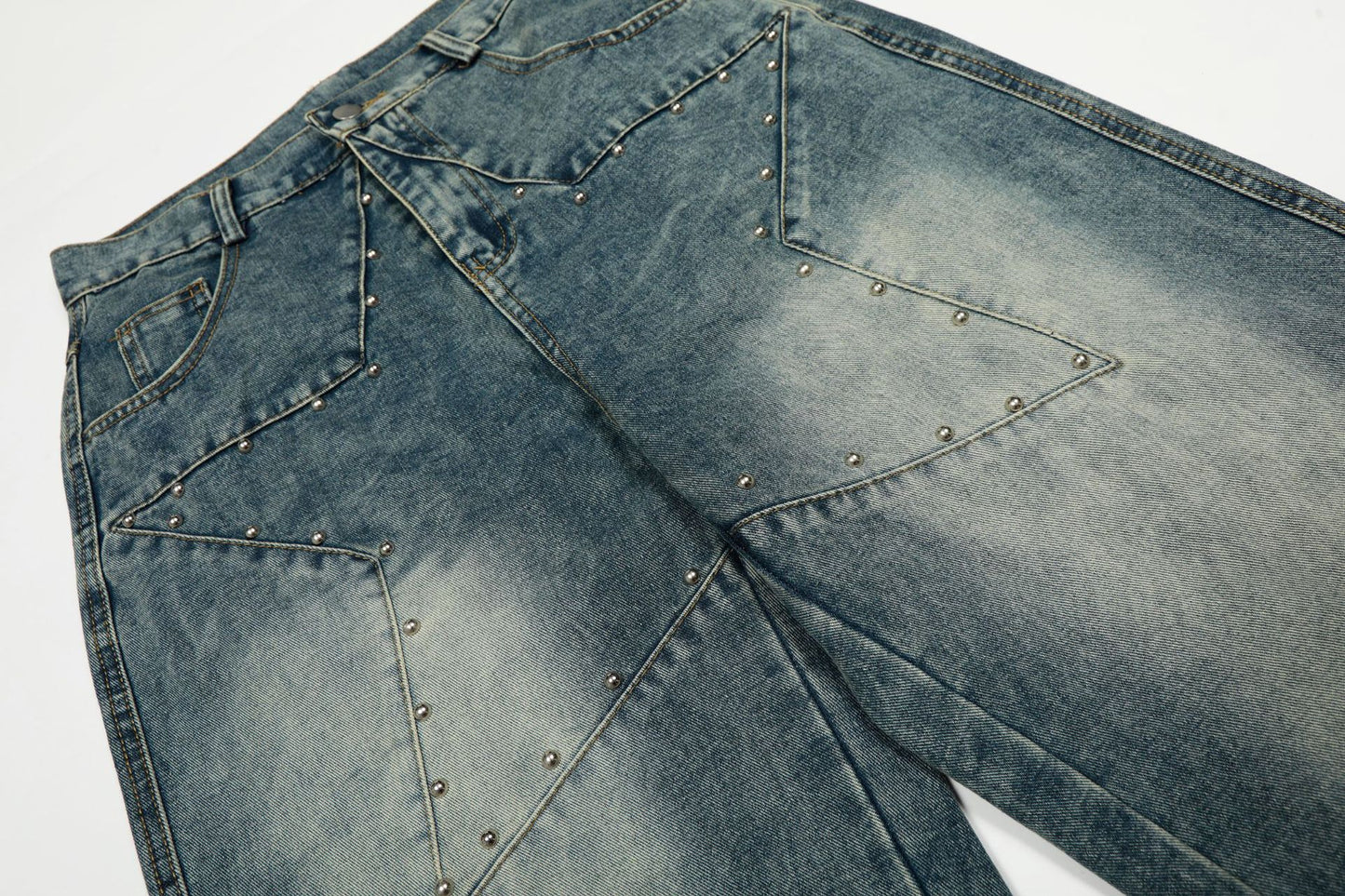Star Patch Rivet Wide Leg Denim Jeans WN25585