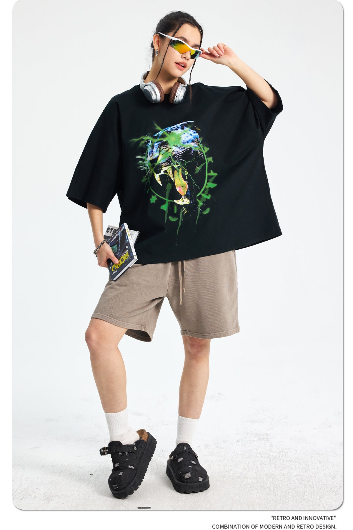 Seamless Graphic Print Oversize Short Sleeve T-Shirt WN16263