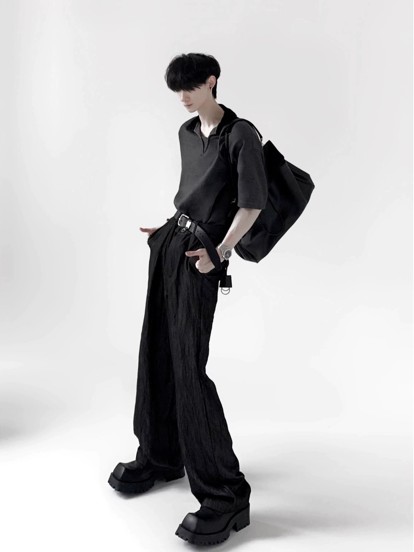 V-Neck Collar Short Sleeve Polo Shirt WN20345