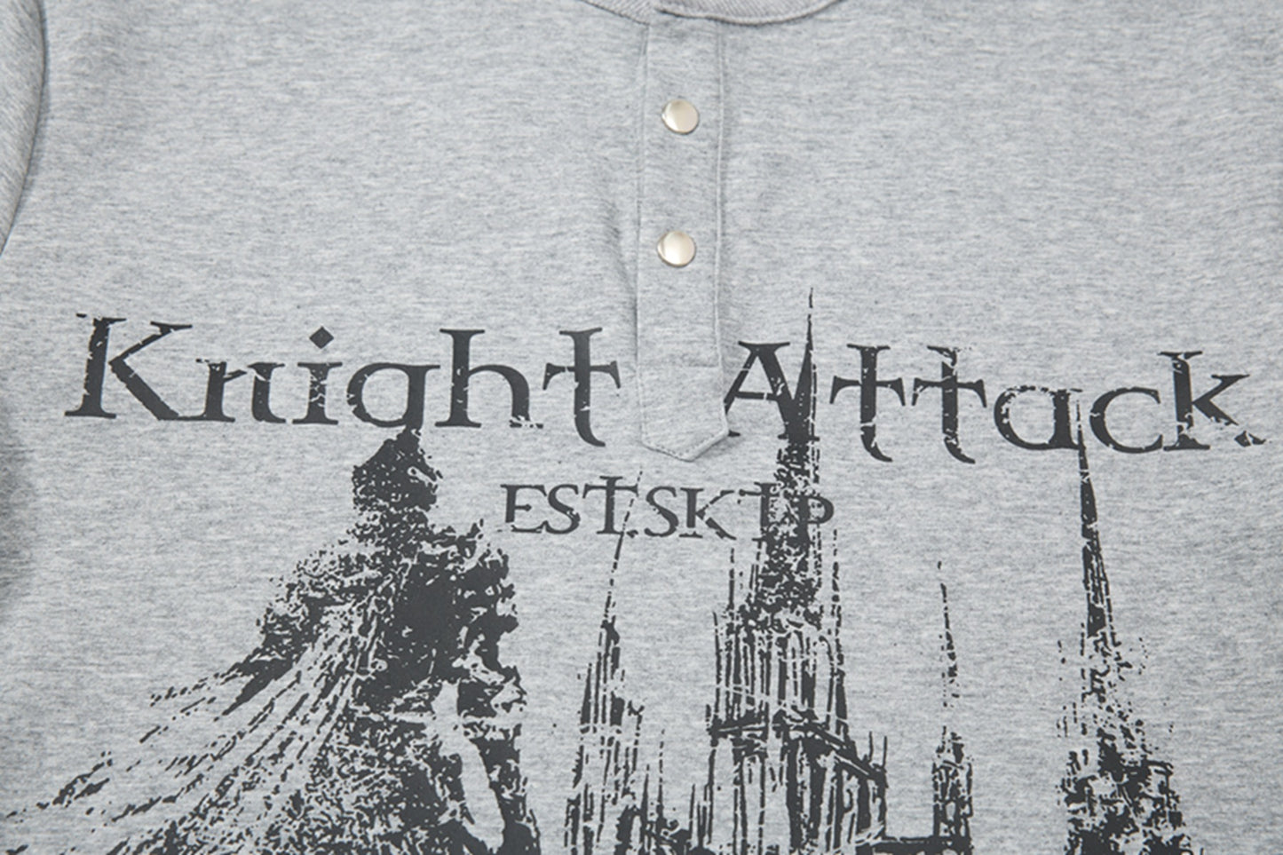 High-Neck Knight Graphic Short Sleeve Polo Shirt WN25839