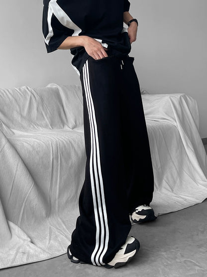 Sleeveless Hooded Vest & Wide Leg Sporty Pants Setup WN9523