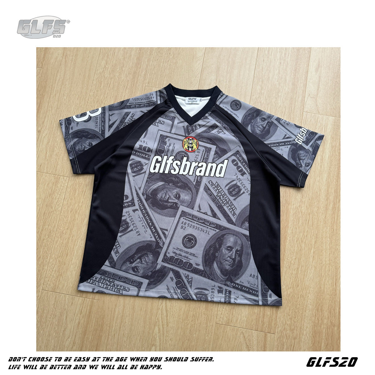 Sporty Graphic Print V-Neck Short Sleeve T-Shirt WN26450