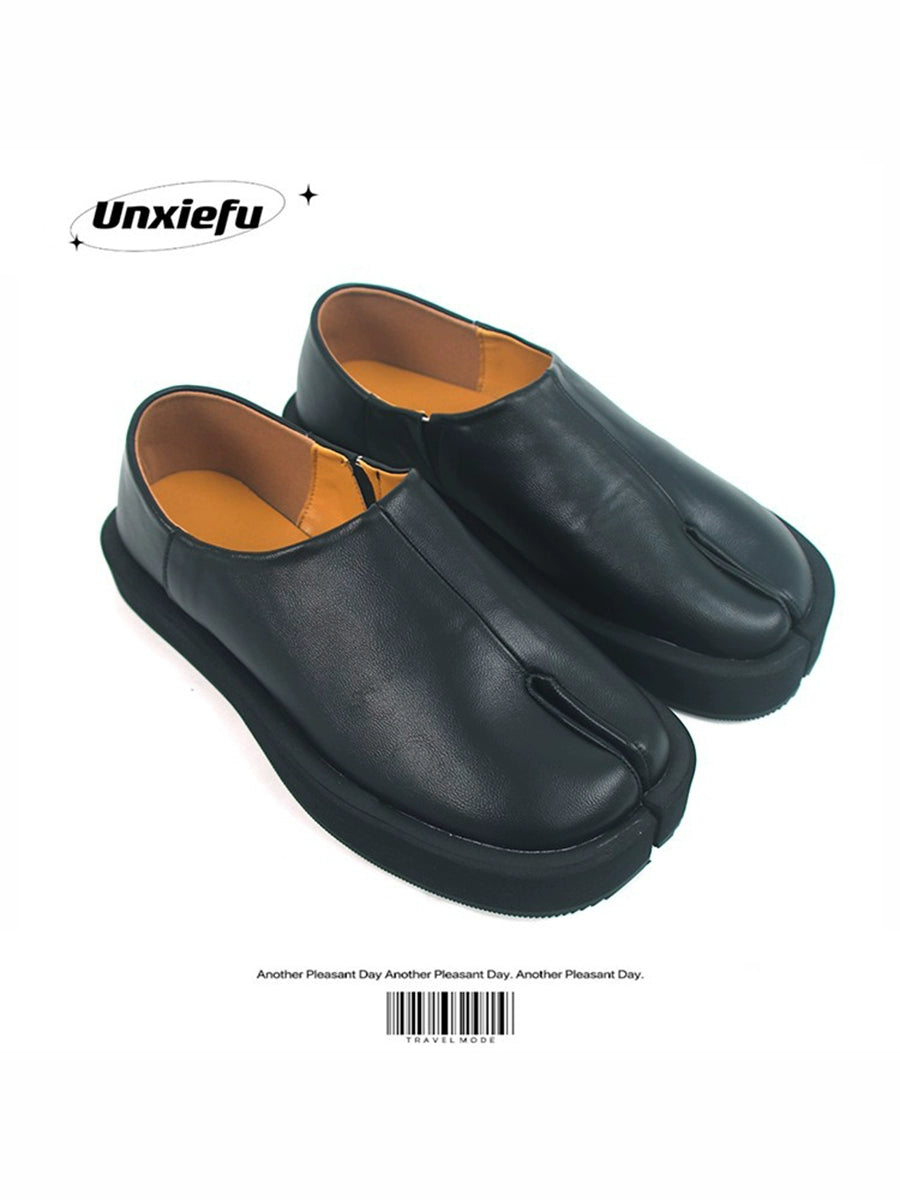 Chunky Sole Leather Tabi Slip-On Shoes WN20779