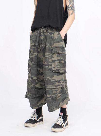 Cropped Camouflage Wide-Leg Cargo Pants WN6942