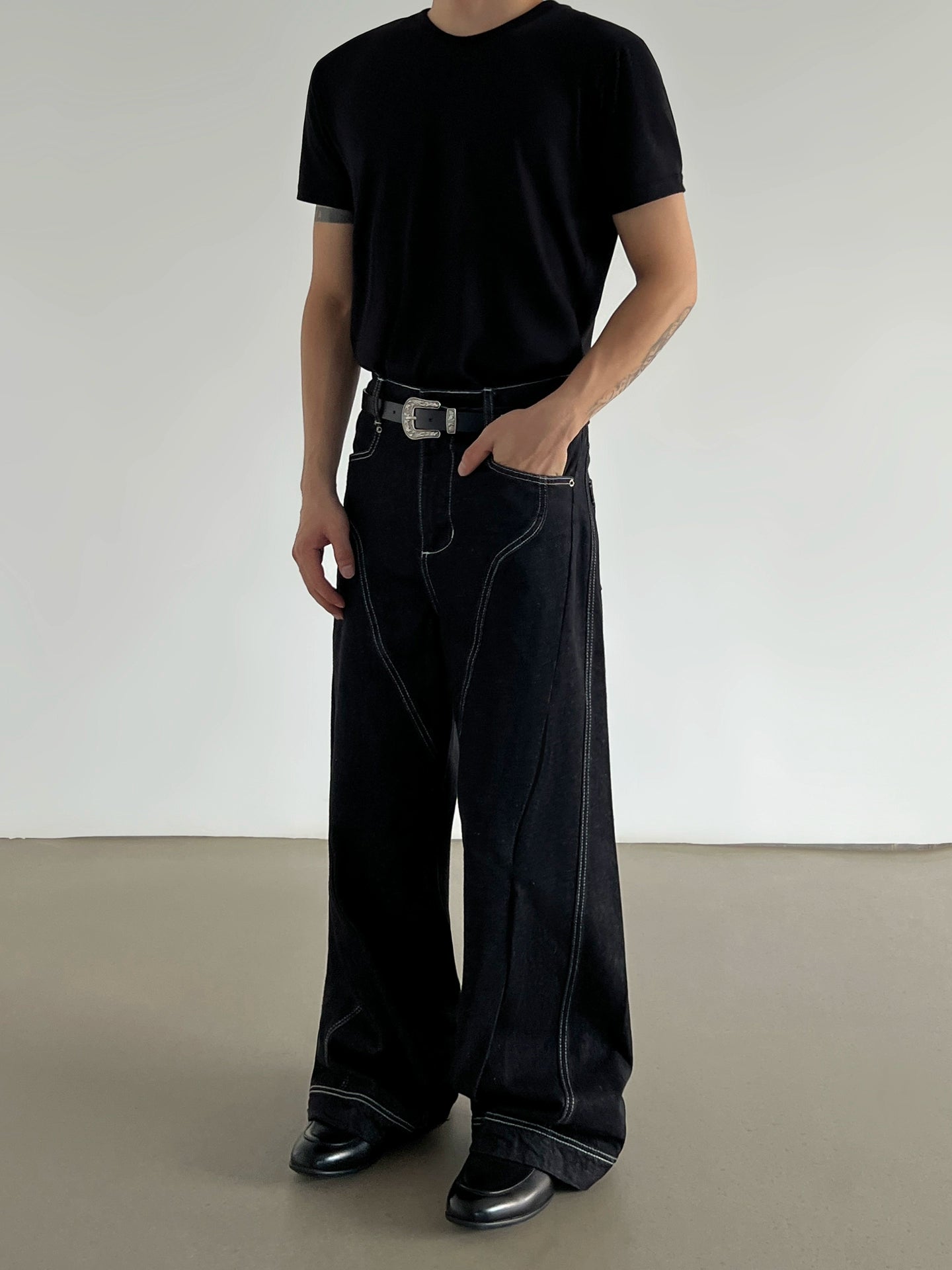 Deconstruction Curved Flare Denim Jeans WN21453