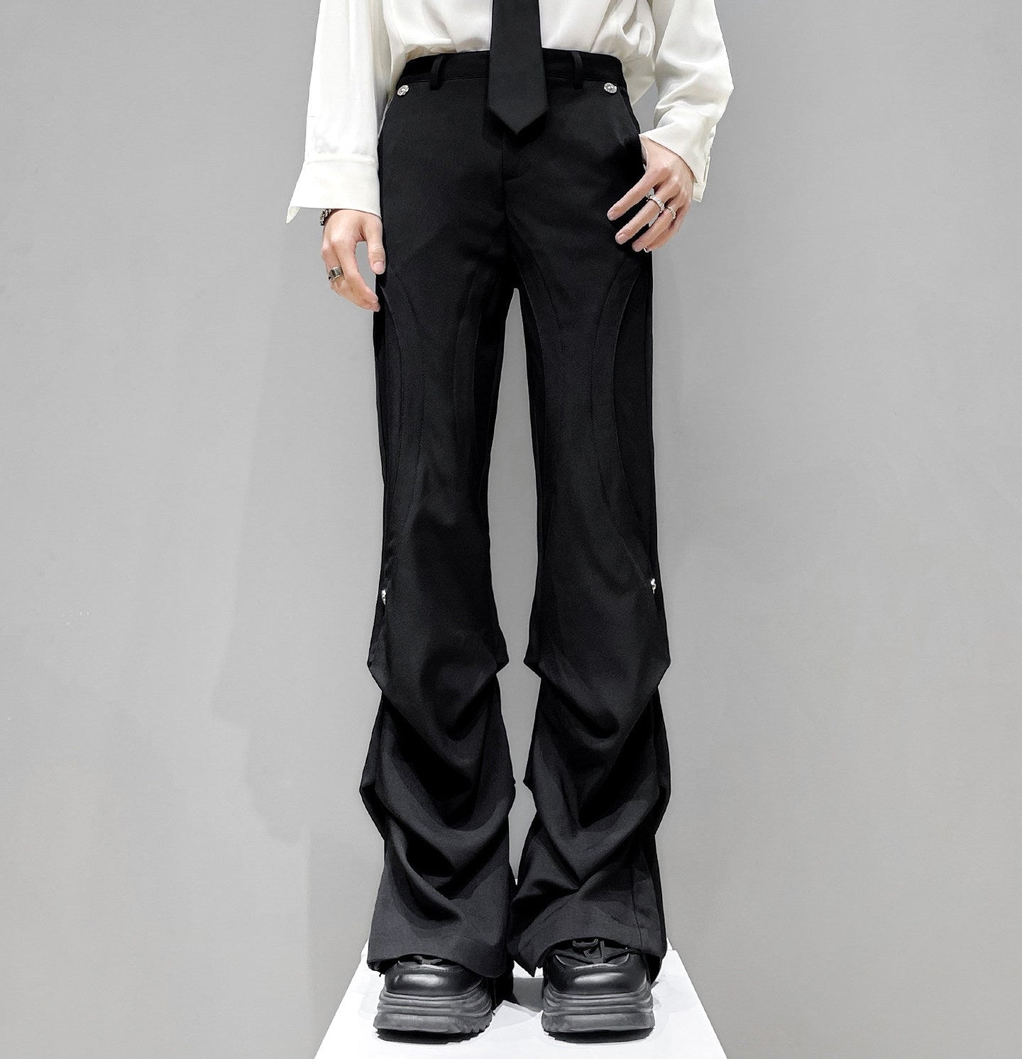 Button Detail Flare Trousers WN23890