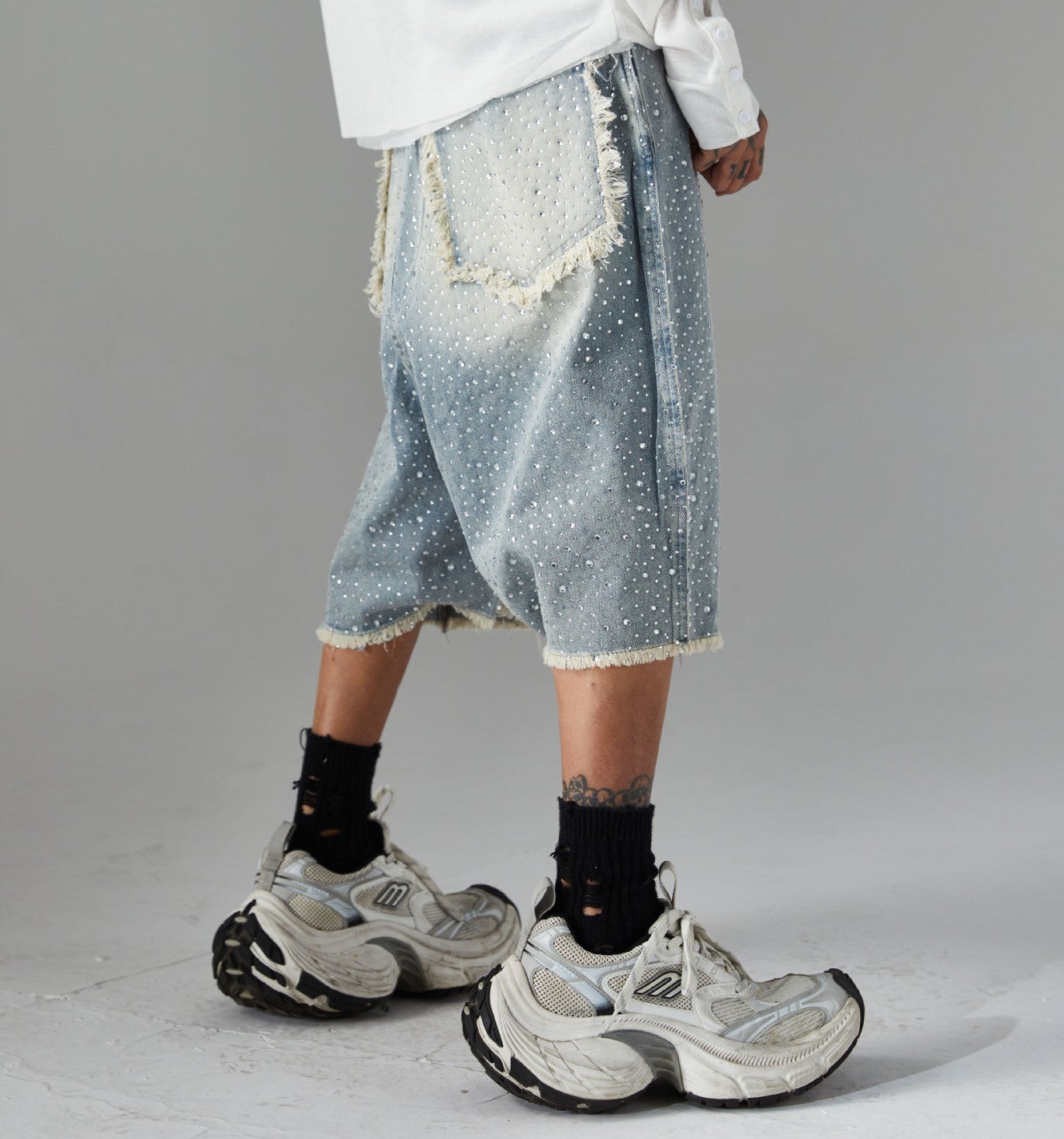Fringe Rhinestone Wide Leg Half Denim Pants WN25612