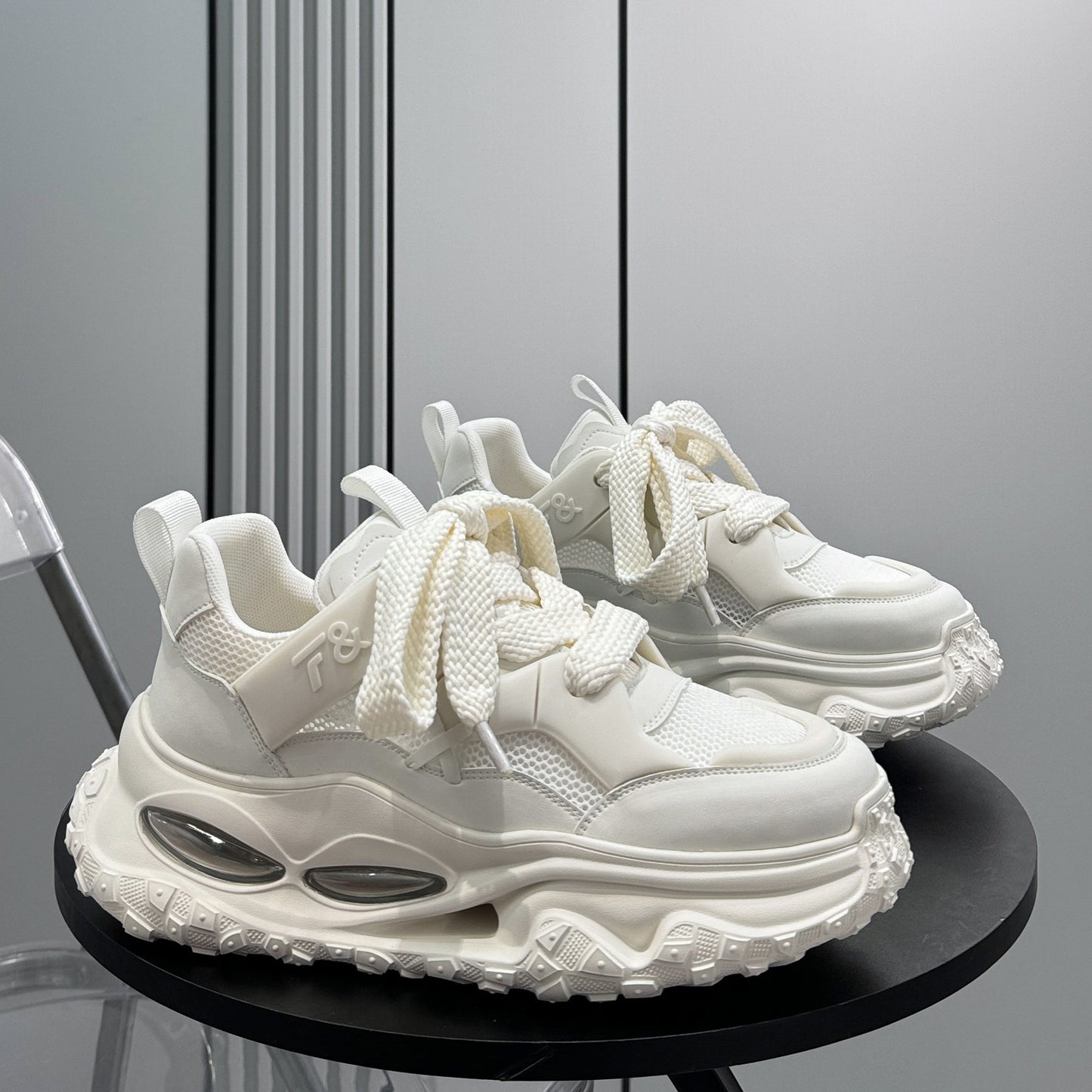 Mesh Strap Air Sole Chunky Sole Sneakers WN24658