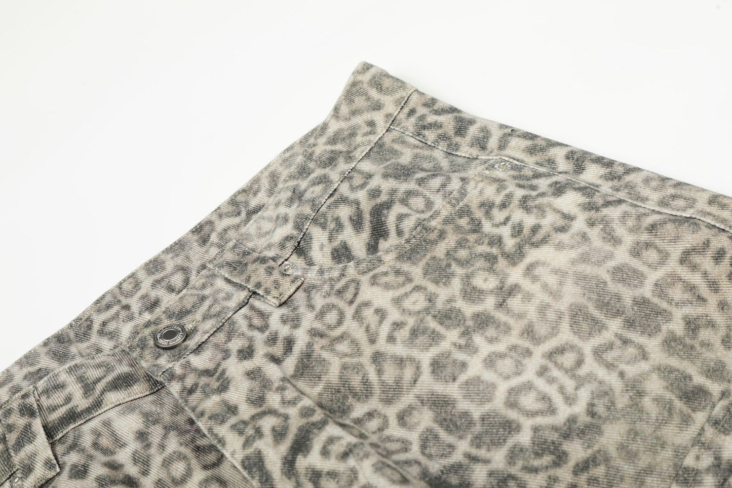 Leopard Multi-Pocket Wide Leg Cargo Pants WN26113