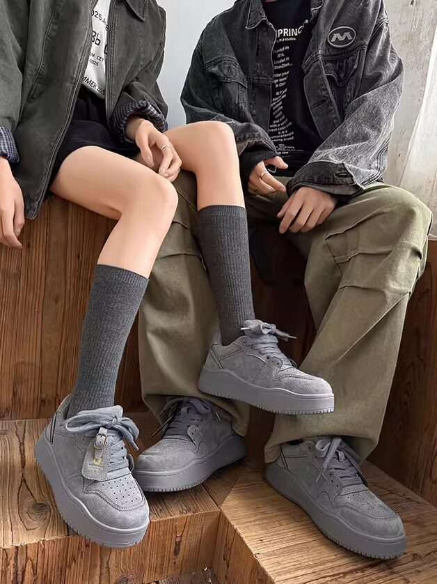 Platform Suede Lace-Up Sneakers WN24553