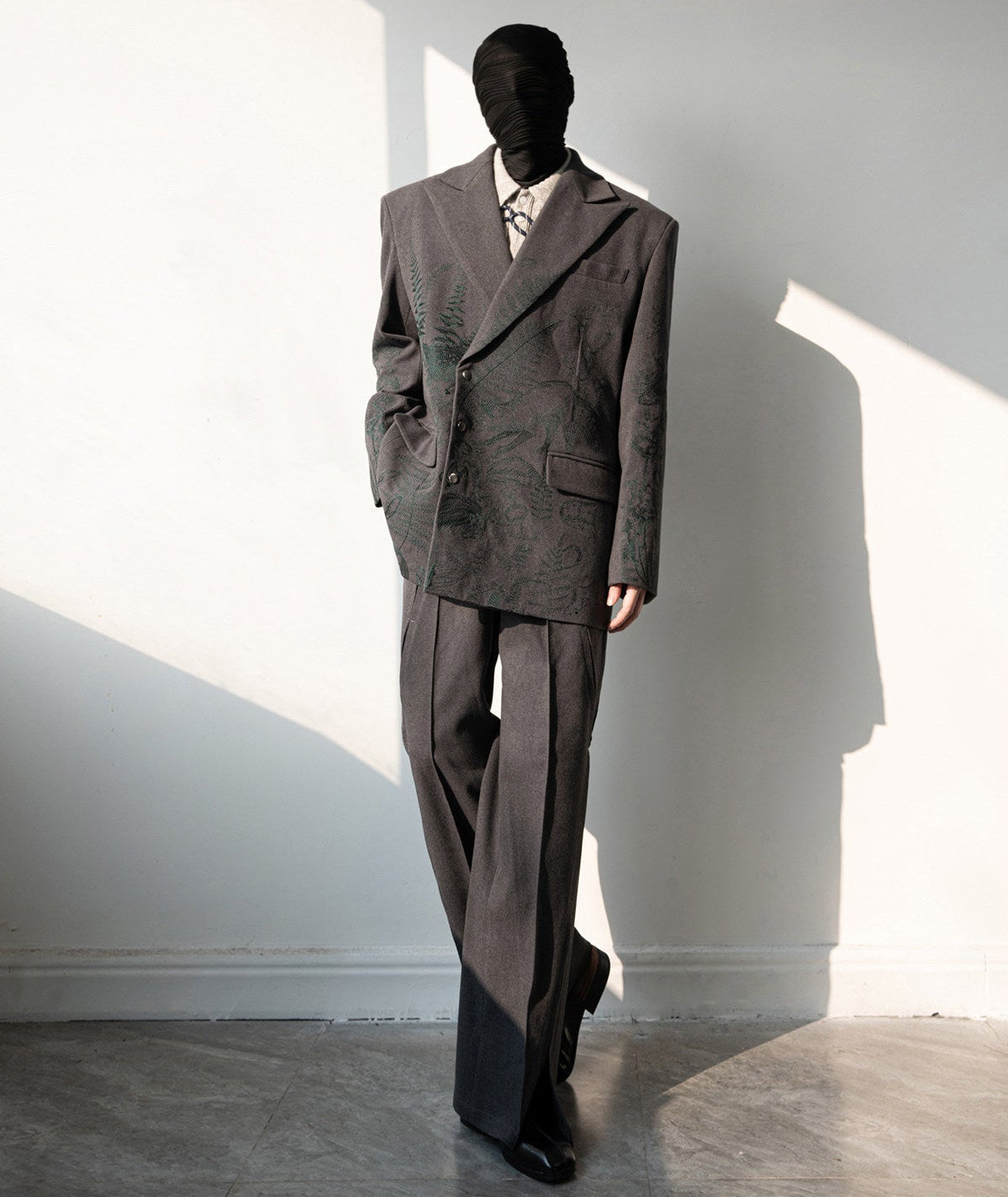 Heavy Embroidery Shoulder-Pad Oversize Tailored Jacket & Wide Leg Trousers Setup WN23648