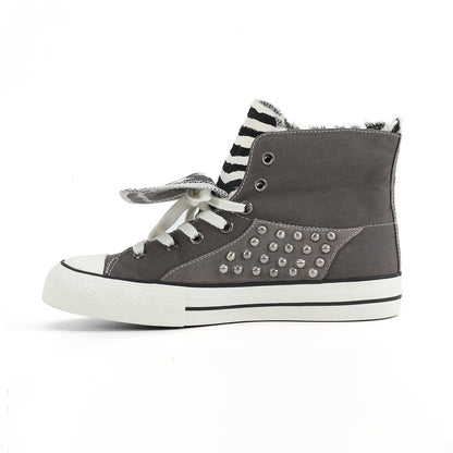 Zebra Star Studs Detail Sneakers WN27234