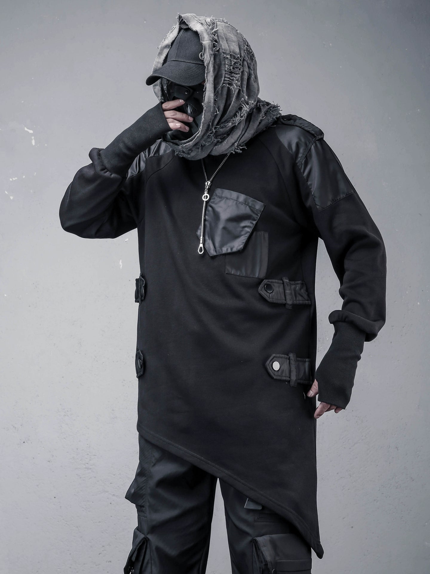 Asymmetric Mix Patch Sweatshirt WN22342