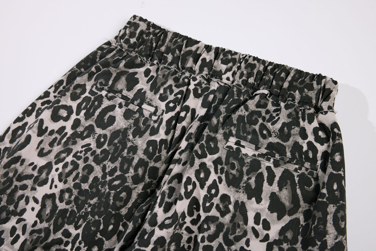 Leopard Print Wide Leg Cargo Pants WN26043