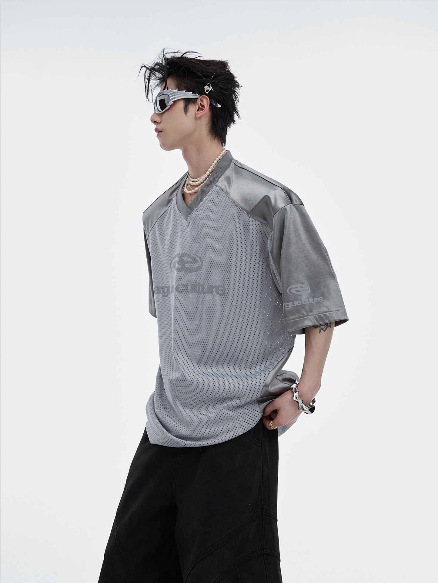 Silver Mesh Design Short Sleeve Breathable T-shirt WN6530