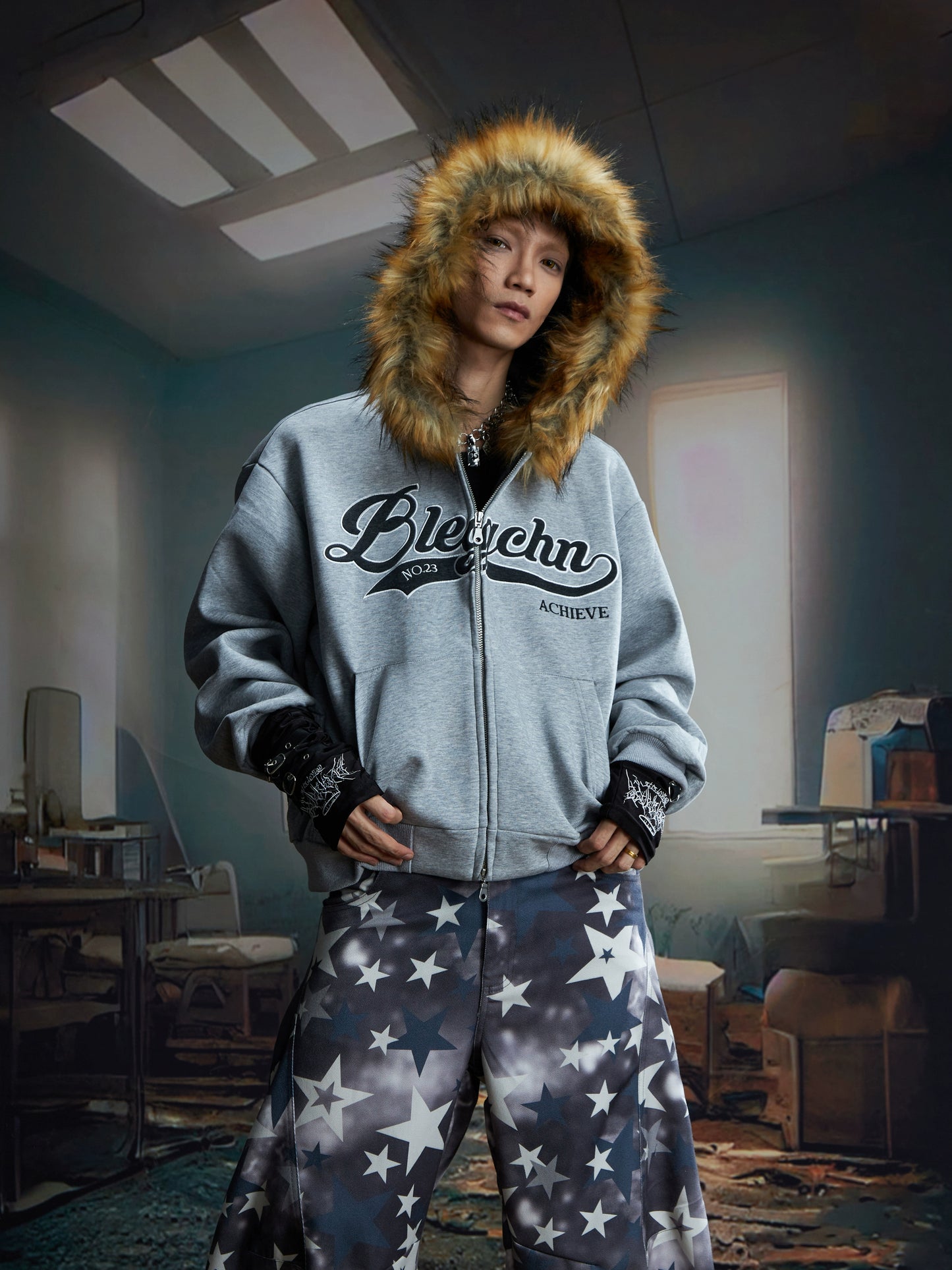 Fake Fur Design Embroidery Letter Oversize Zipper Hoodie WN20822